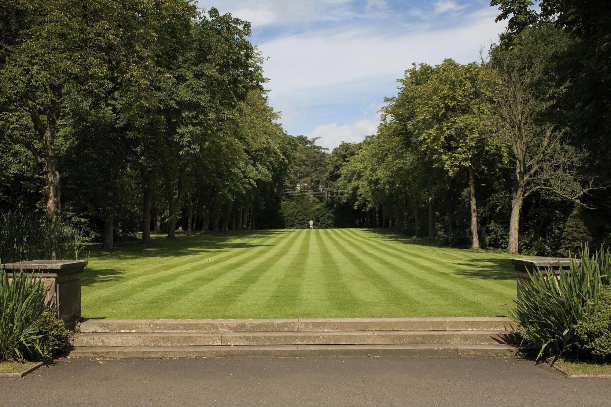 Crathorne Hall Yarm Exterior photo